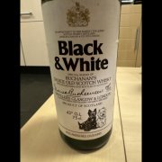 Black&white scotch whiskey