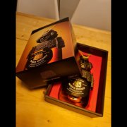 Te koop; Nikka Gold & Gold Samurai. Mooiste fles die er is.