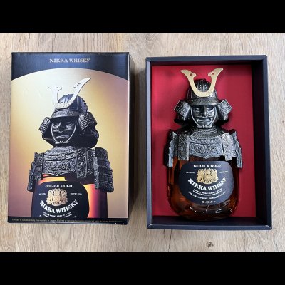 Nikka gold samurai
